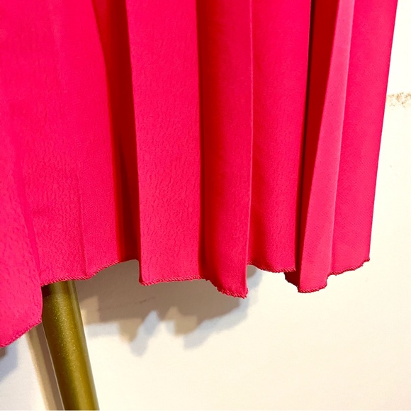 River Island Bright Pink Pleated Midi Skirt - Picture 3 of 4